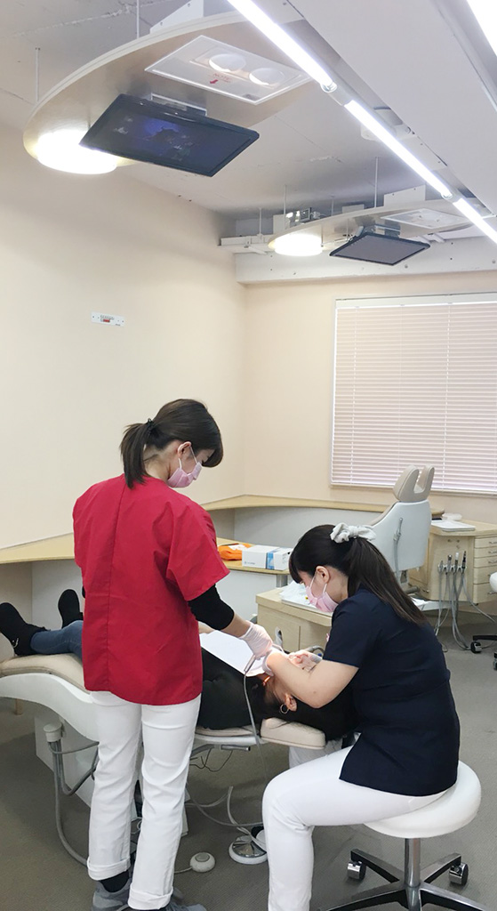 篠原範行診所 醫師看診中