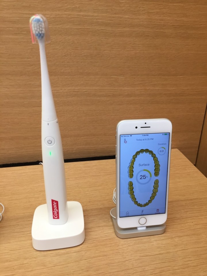 高露潔 E1 智能牙刷